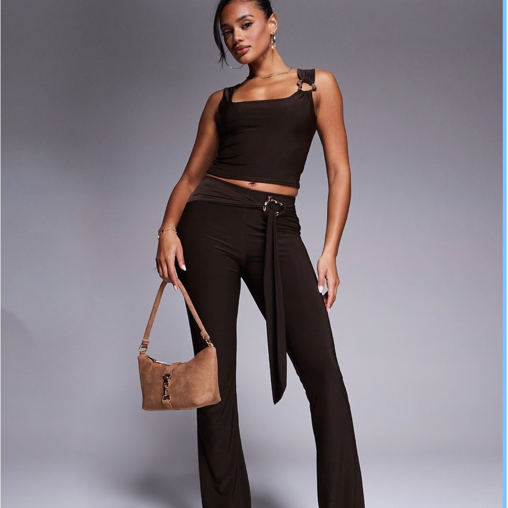 Kaiia exclusive double layered slinky gold hardware belt pant